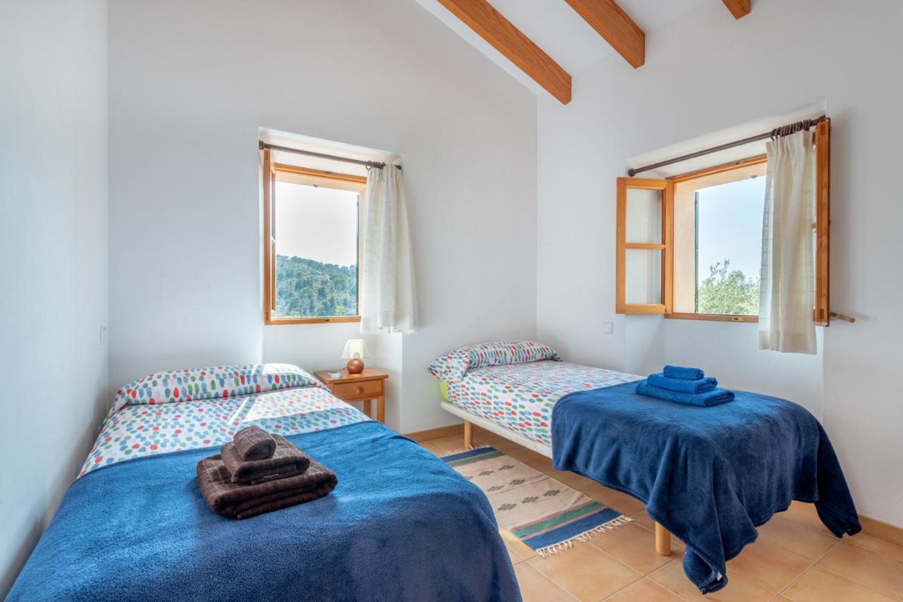 Ferienhaus Semi-detached Sunny Country House, Near Gr221 *